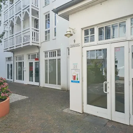Auf Ruegen Apartment